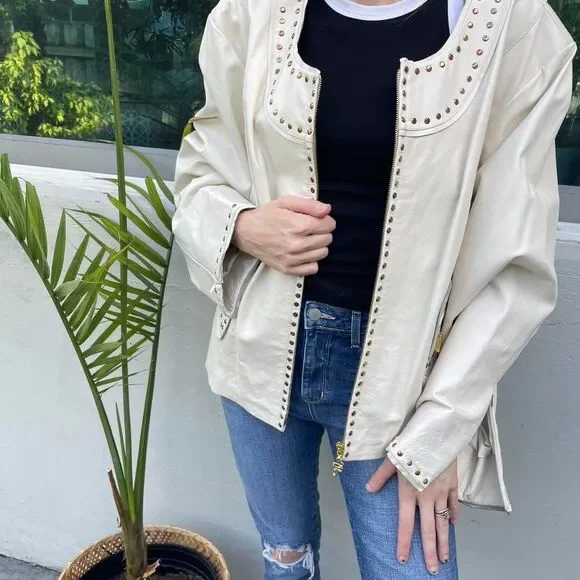 Pamela McCoy Vintage White Studded Leather Jacket - Picture 4 of 6
